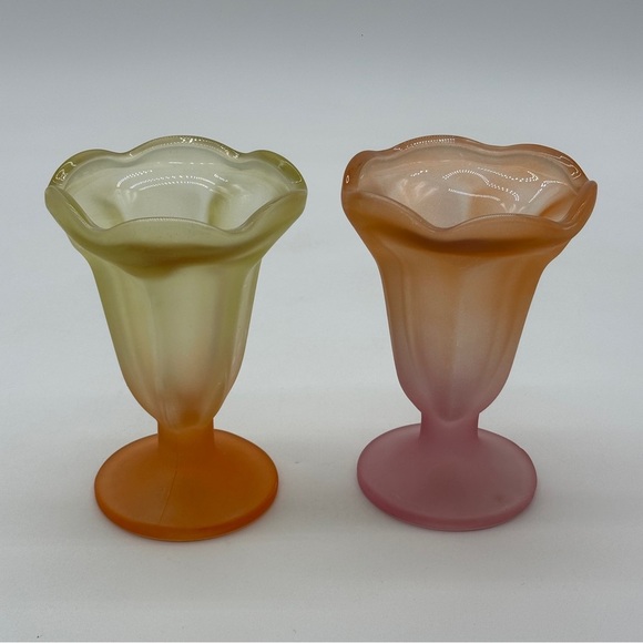 Vintage Libbey Ka-Dinks Frosted Sundae Ice Cream Parfait Footed Glasses Set of 2 - Picture 1 of 12